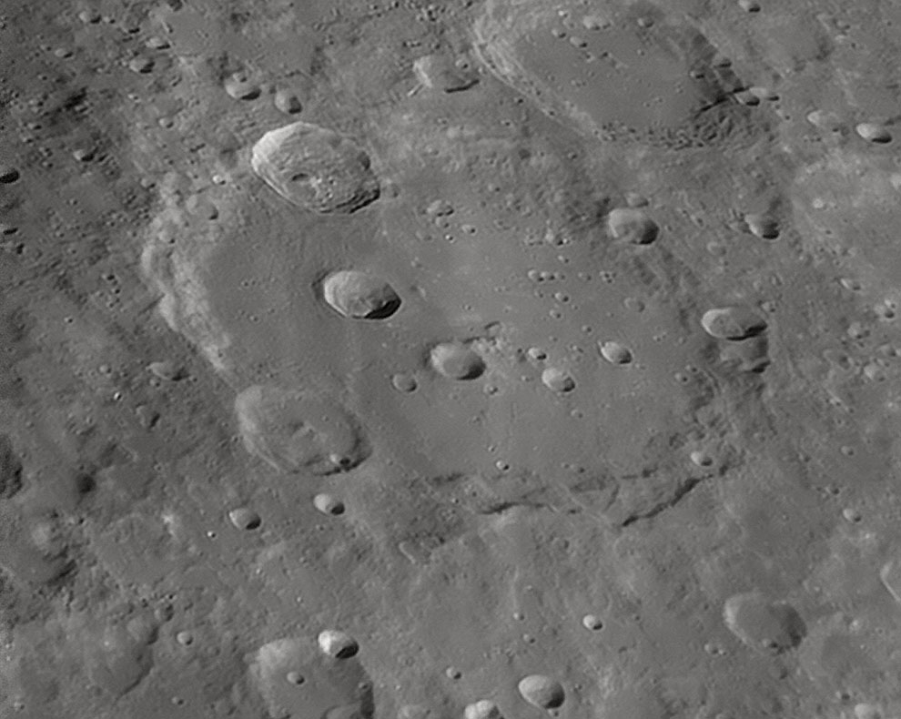 CLAVIUS 1  2007 .