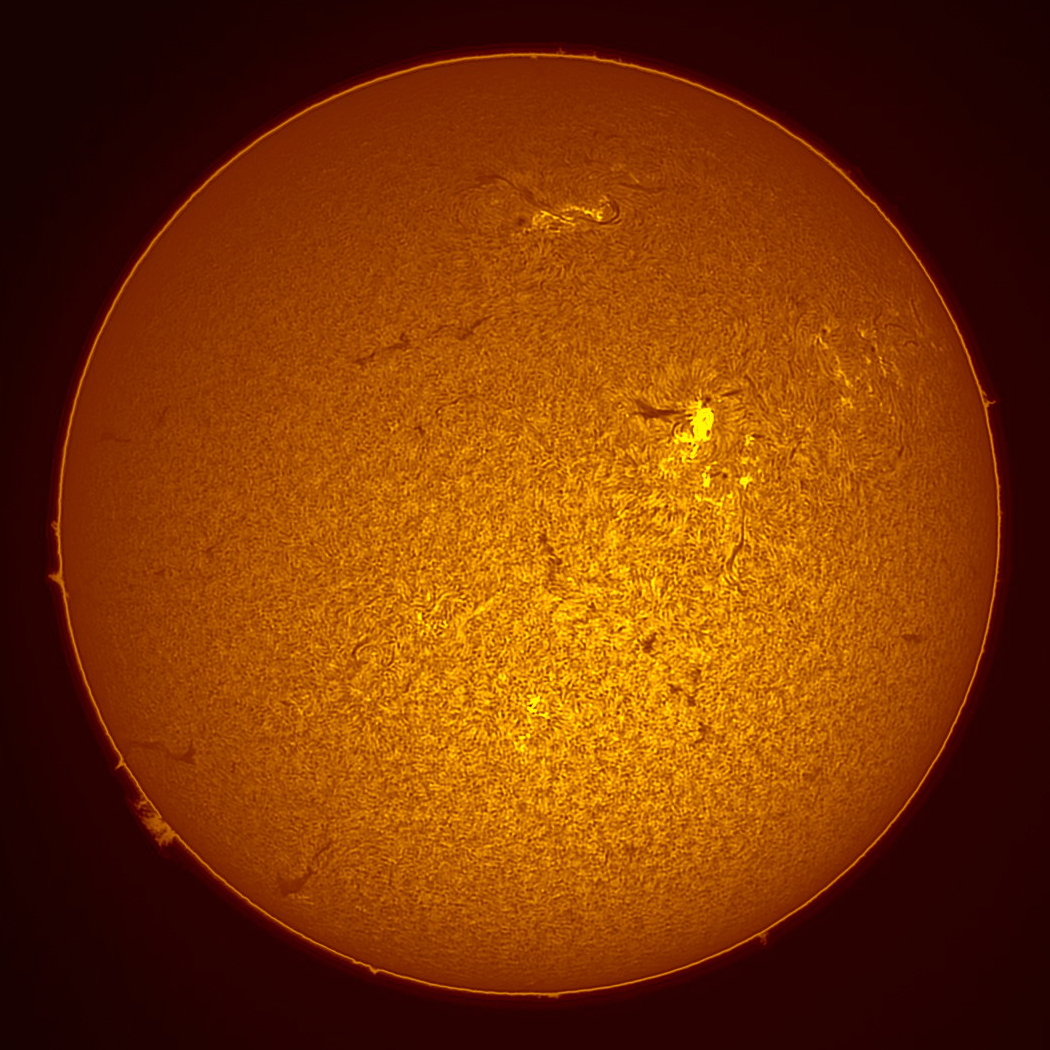 2026-04-05_Sun in h-alpha animation