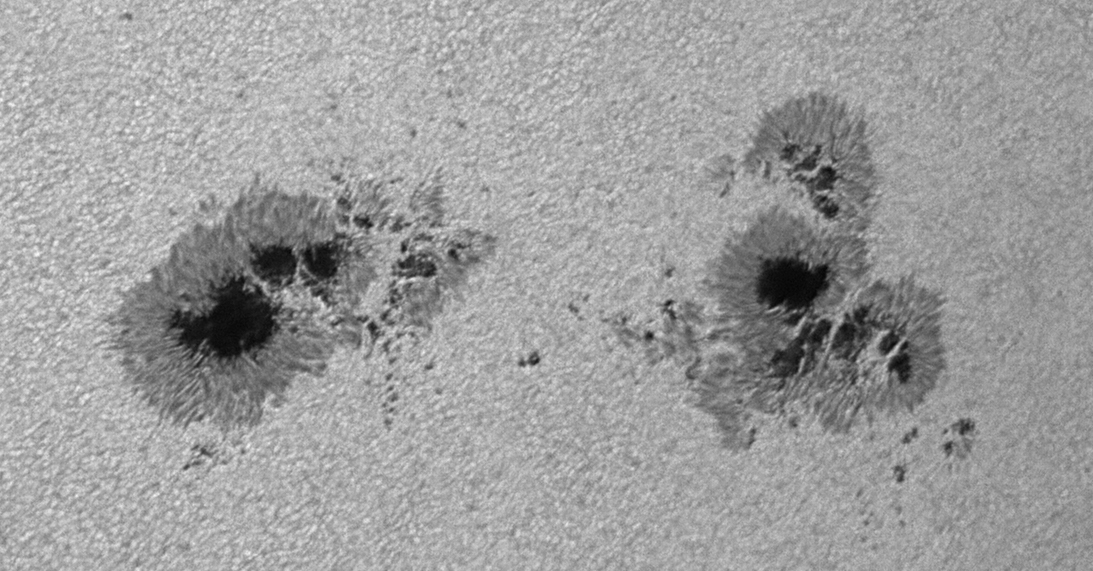 2026-06-28-1233_8-U-L-Sun_lapl3_ap3243_bw.jpg